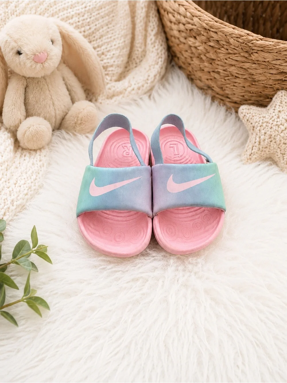 Nike Toddler Slide Sandals Pink Pastel Slingback Size 5C